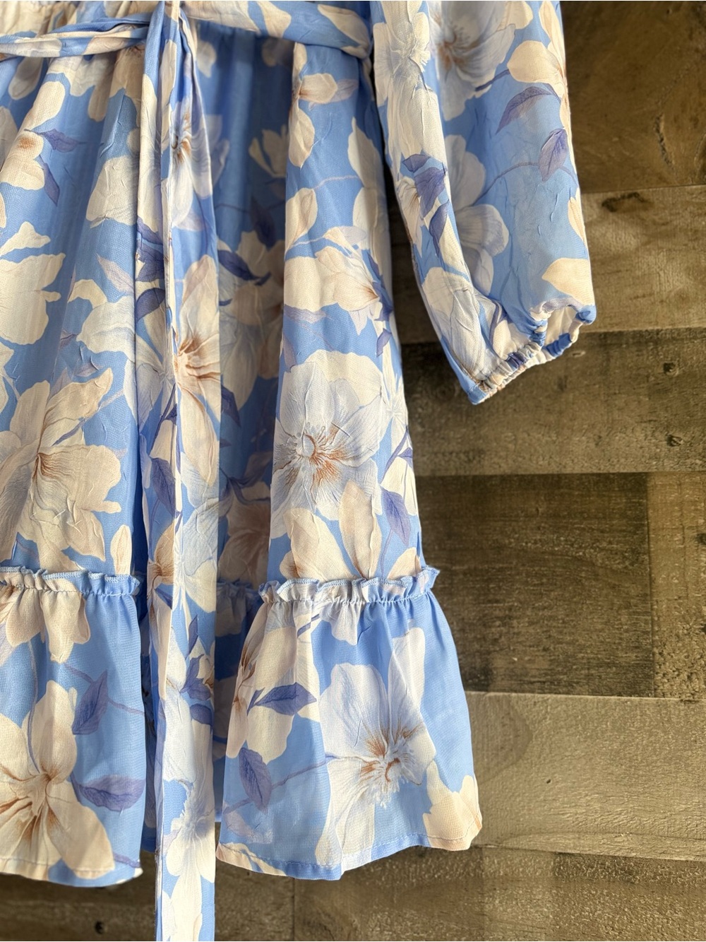 Joie Blue Floral Ruffle Wrap Style Dress Size Medium Boho Chic - Picture 6 of 13